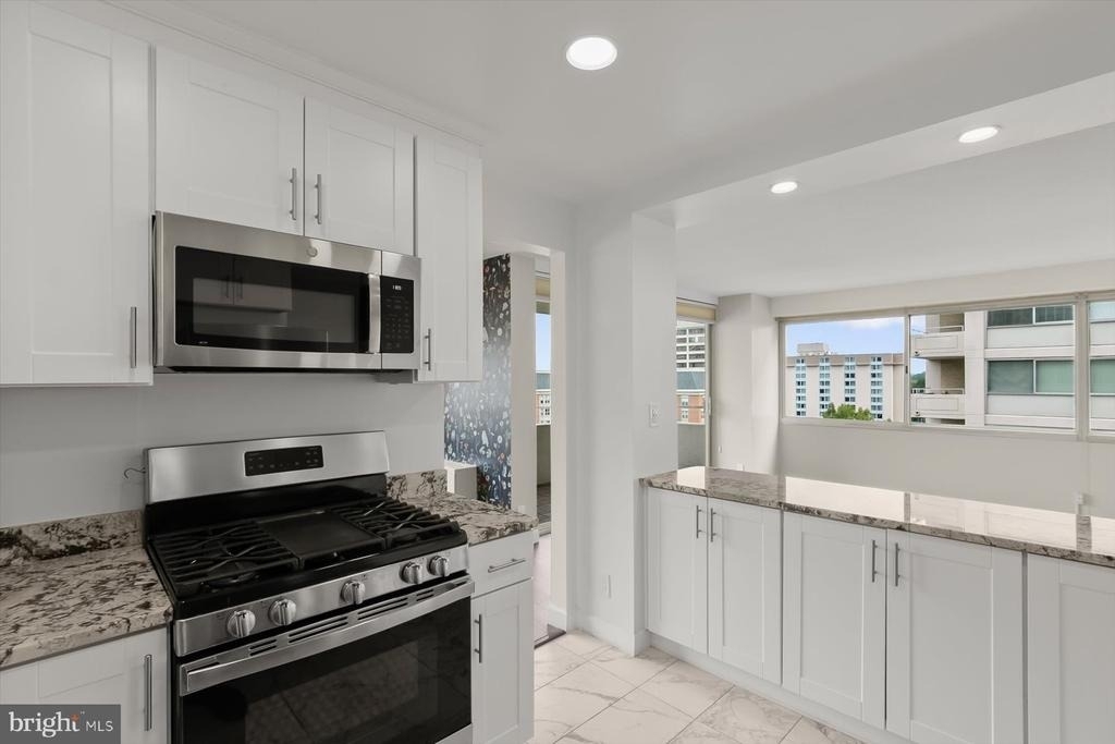 5500 Friendship Boulevard - Photo 25