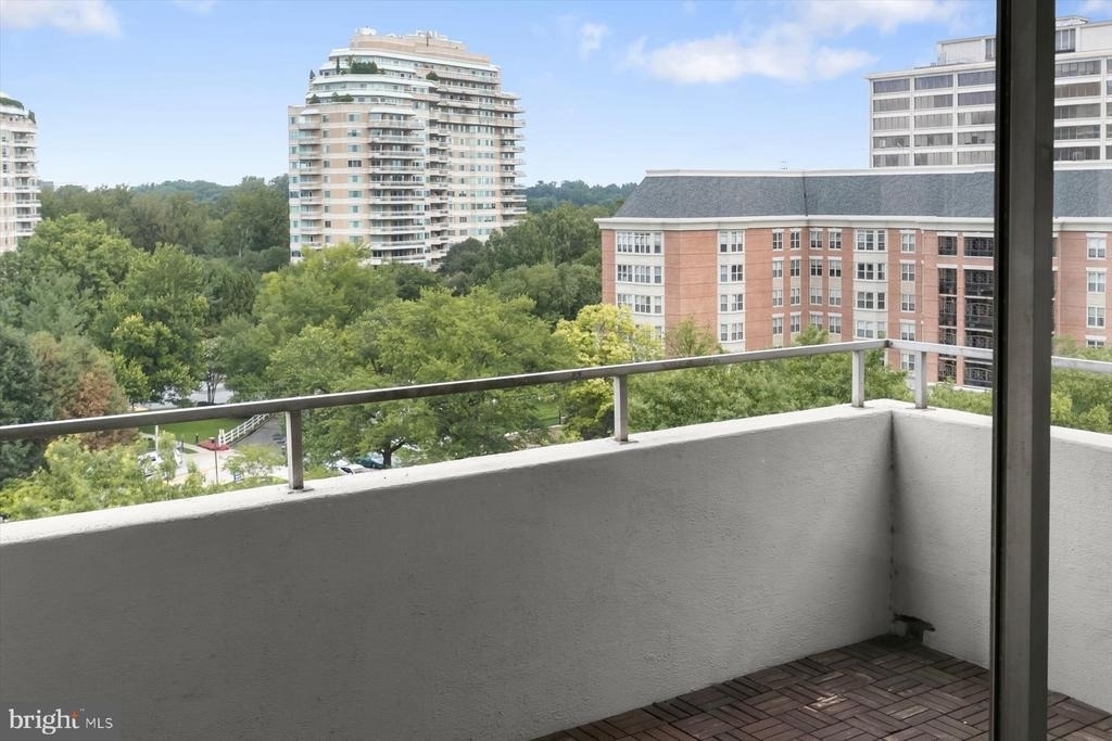 5500 Friendship Boulevard - Photo 30