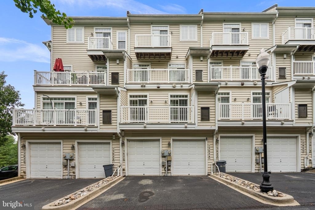 13624 Dover Cliffs Place - Photo 26