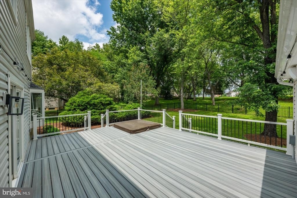 11209 Maine Cove Drive - Photo 36