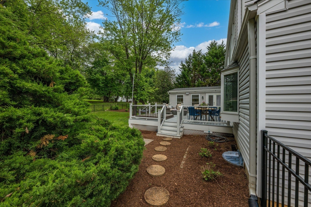 11209 Maine Cove Drive - Photo 40