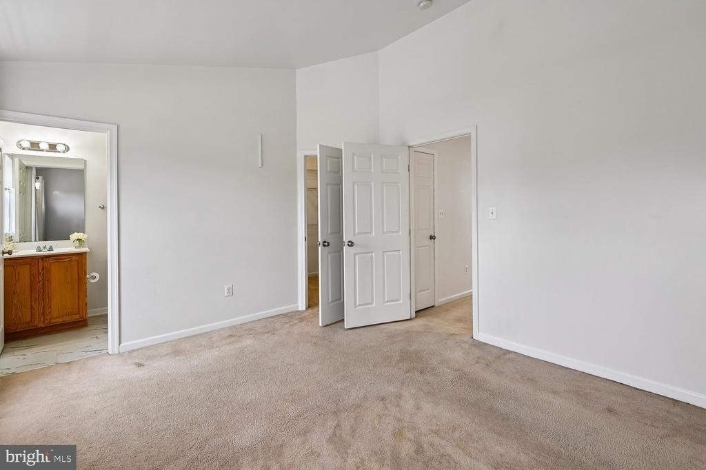 9457 Birdhouse Circle - Photo 34