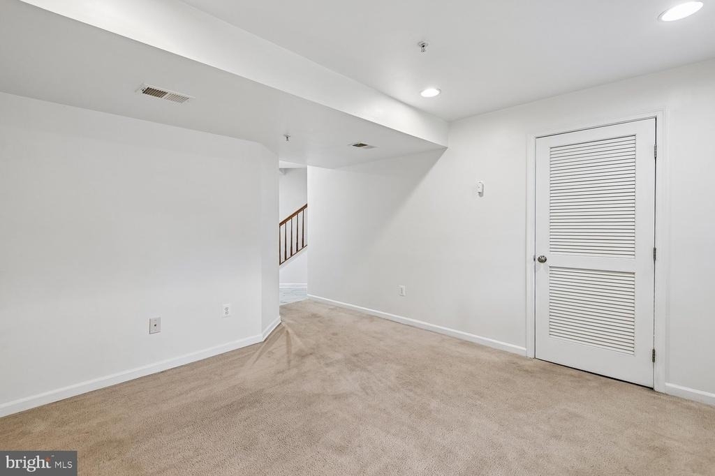 9457 Birdhouse Circle - Photo 53