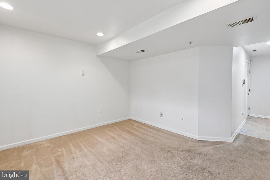 9457 Birdhouse Circle - Photo 54