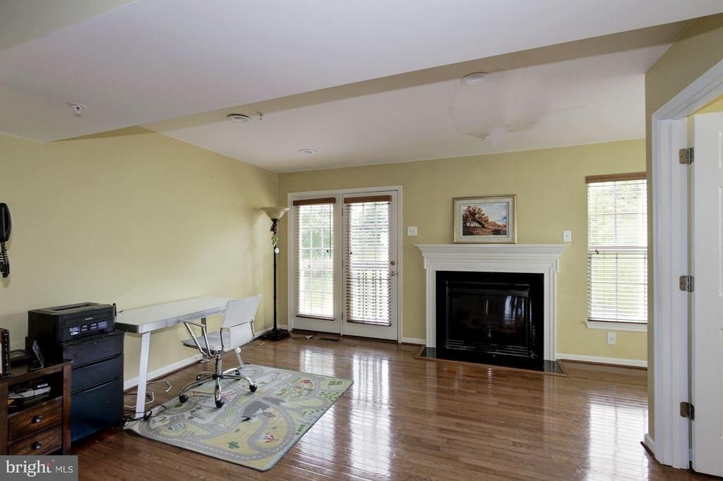 7055 Oak Grove Way - Photo 12