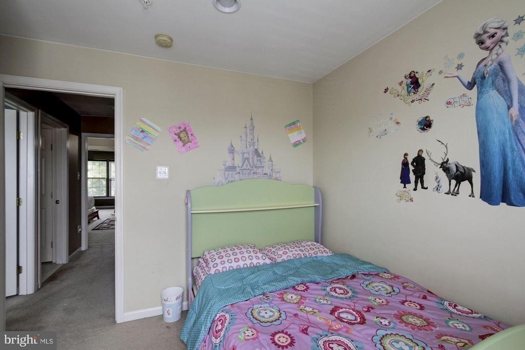 7055 Oak Grove Way - Photo 24