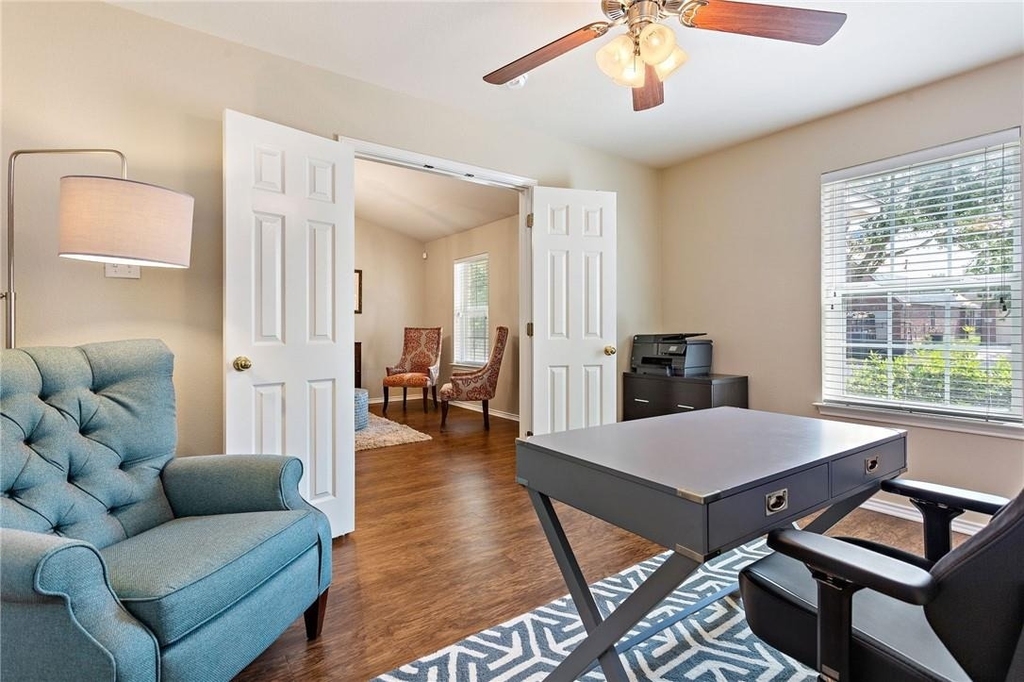 3912 Links Ln - Photo 6