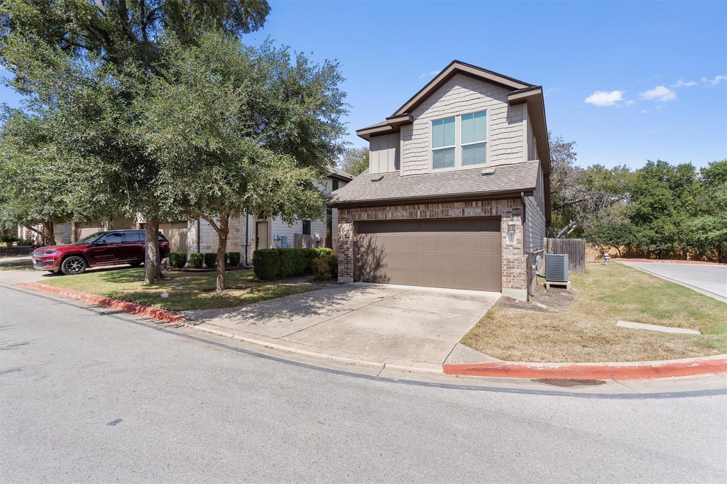 7709 Menchaca Rd - Photo 2