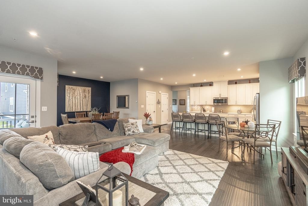 508 Ladywell Street - Photo 22