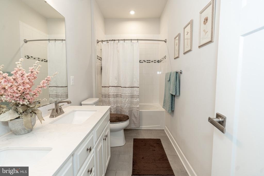 508 Ladywell Street - Photo 35