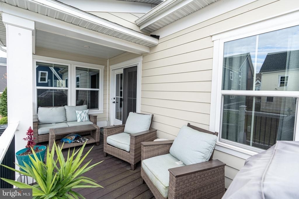 508 Ladywell Street - Photo 10