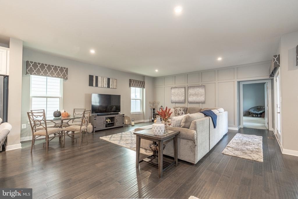 508 Ladywell Street - Photo 21