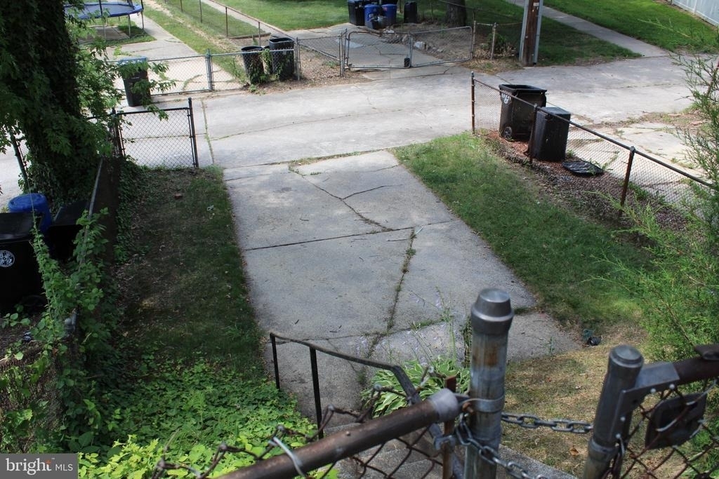 1120 Linkside Drive - Photo 26