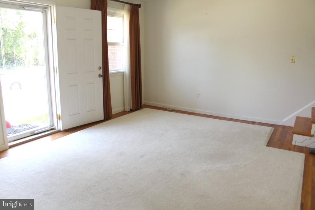 1120 Linkside Drive - Photo 1