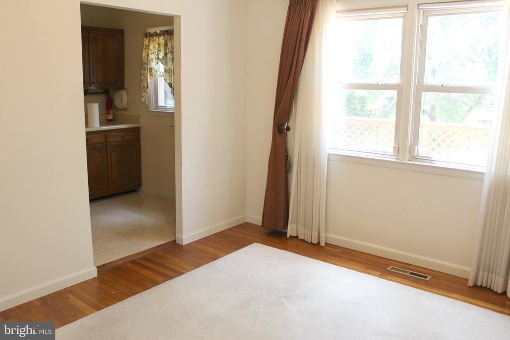1120 Linkside Drive - Photo 3