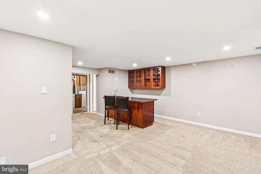 3820 Rolling Way - Photo 34