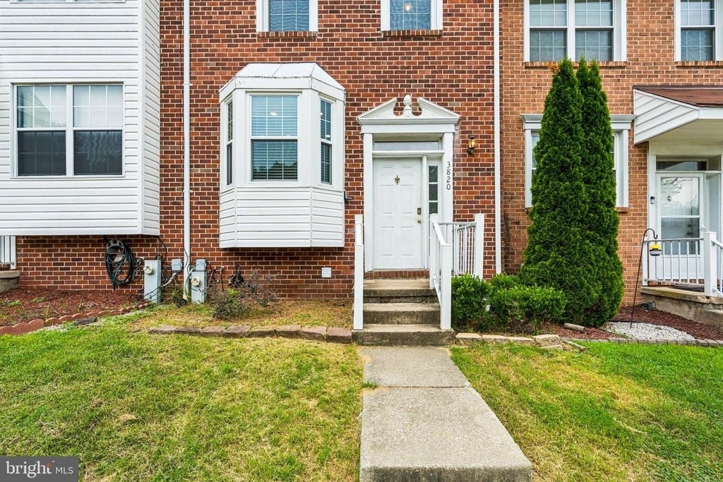 3820 Rolling Way - Photo 2