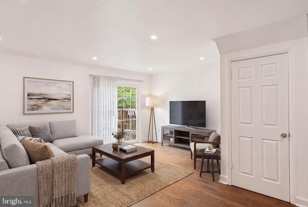 3820 Rolling Way - Photo 14