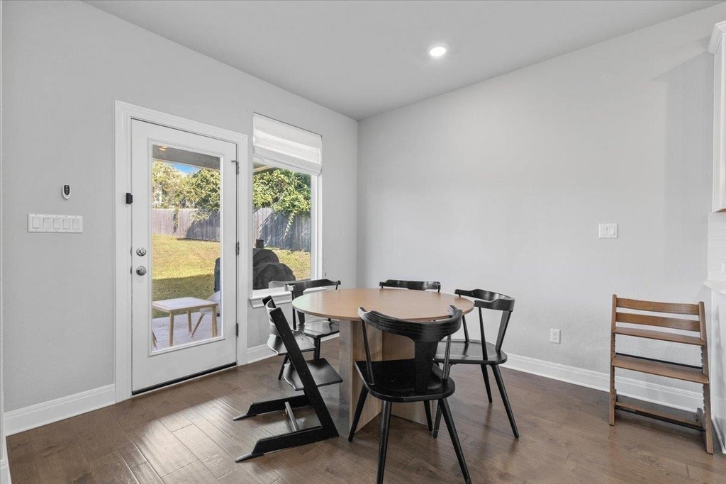 1317 Highwater Dr - Photo 15