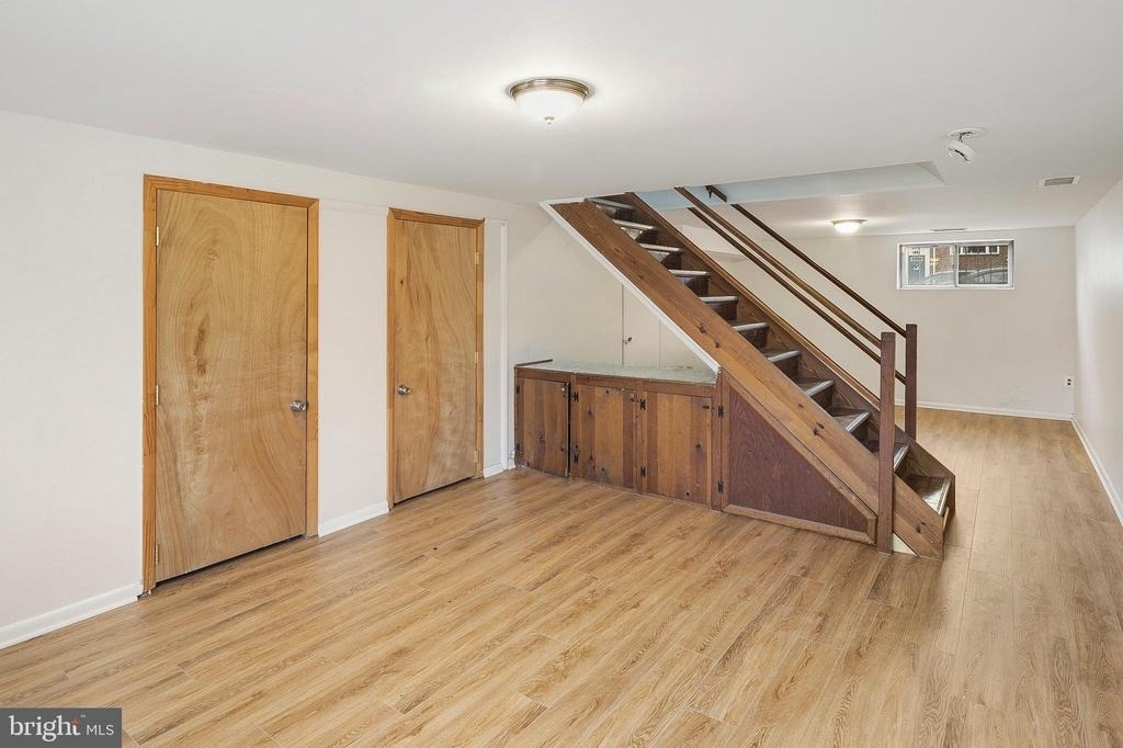 926 Regina Drive - Photo 19