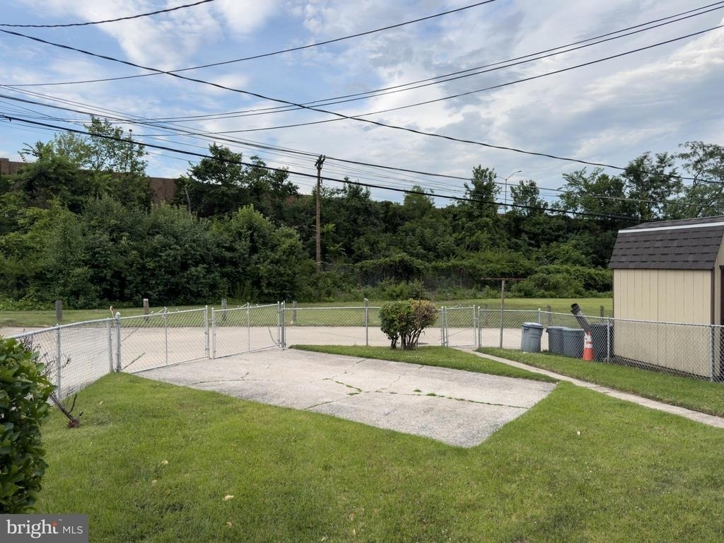 926 Regina Drive - Photo 25