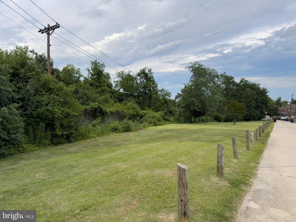 926 Regina Drive - Photo 27