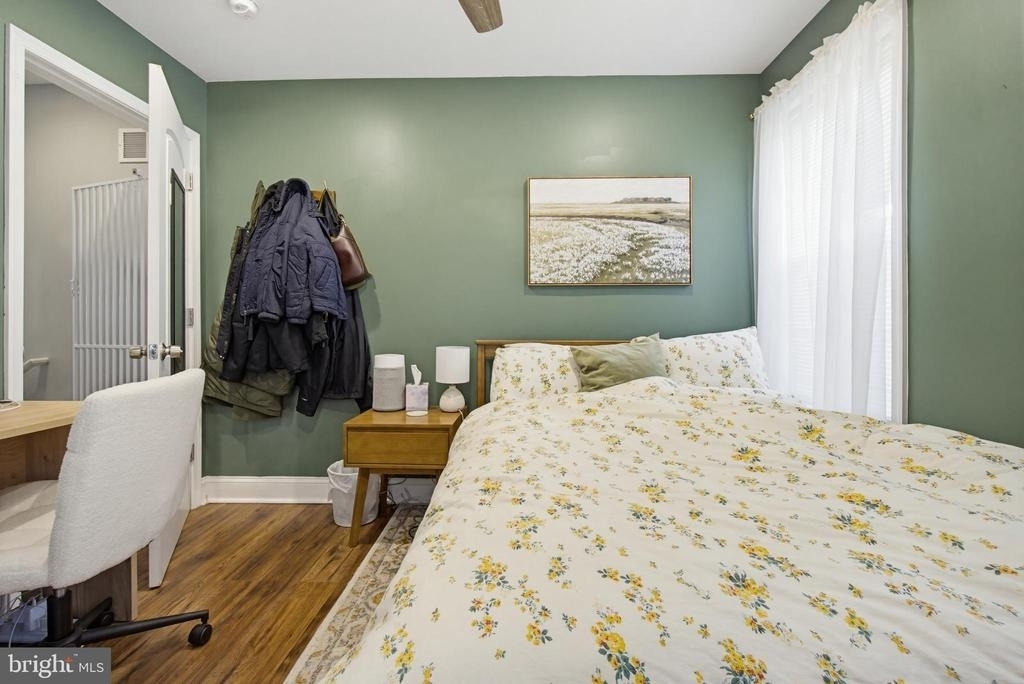 1429 Olive Street - Photo 12