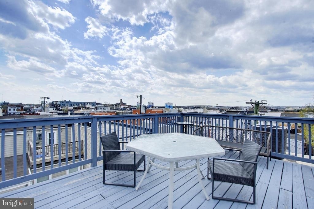 1429 Olive Street - Photo 21