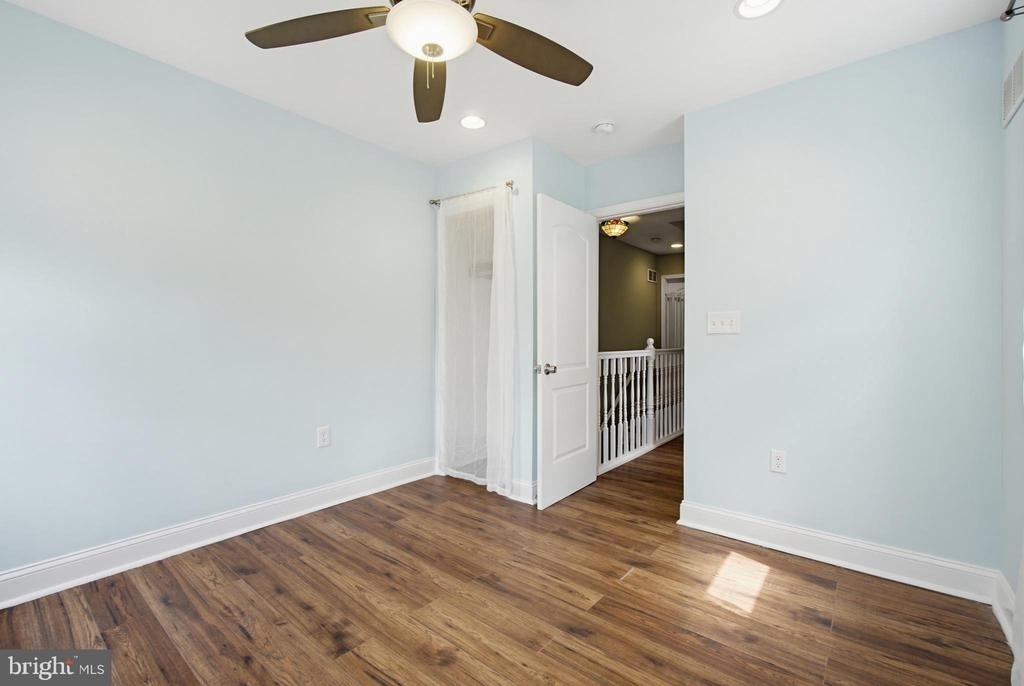 1429 Olive Street - Photo 14
