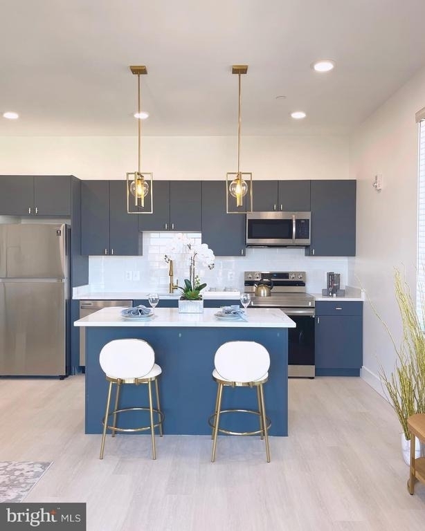 520 S Caroline Street - Photo 0