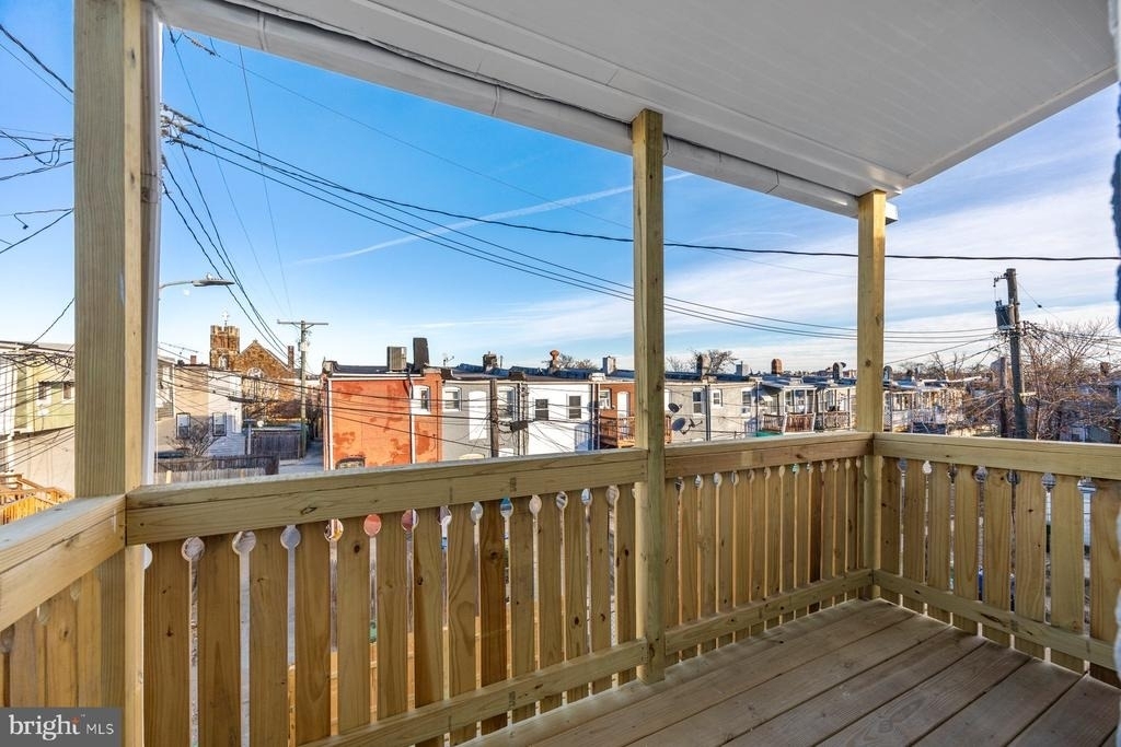 723 N Luzerne Avenue - Photo 23