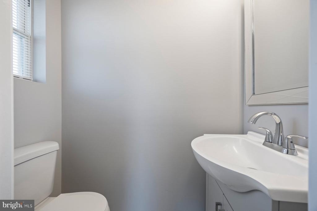 723 N Luzerne Avenue - Photo 22
