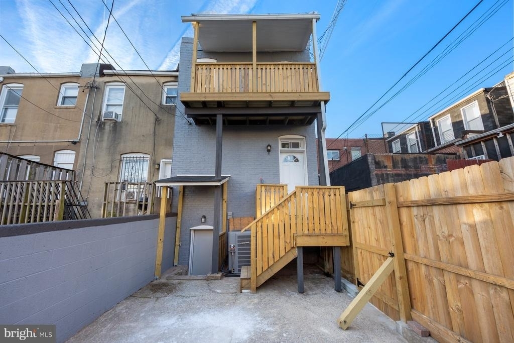 723 N Luzerne Avenue - Photo 32