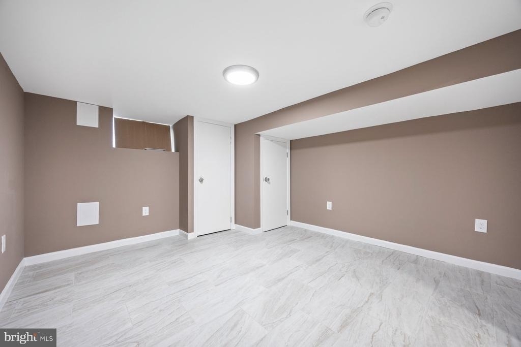 723 N Luzerne Avenue - Photo 27