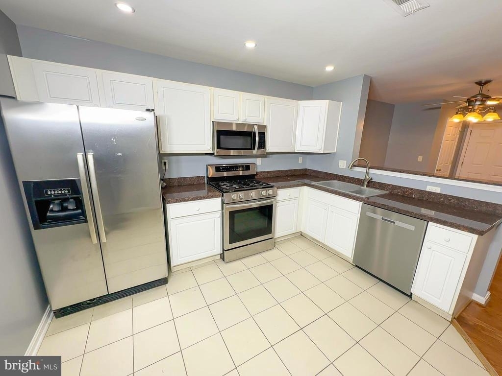 1632 Briarview Court - Photo 5