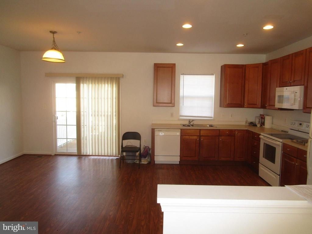 3518 Fisher Hill Road - Photo 3