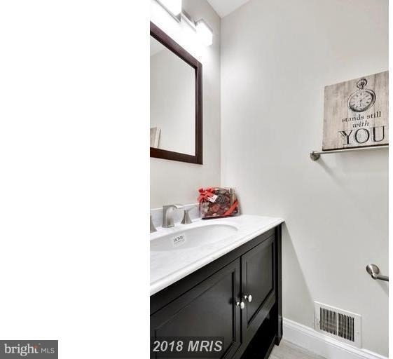 2050 Forest Hill Lane - Photo 4