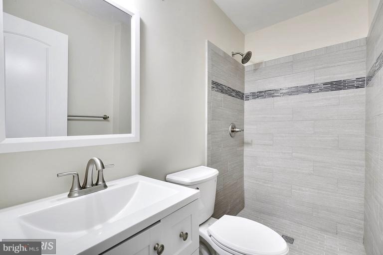 2050 Forest Hill Lane - Photo 9