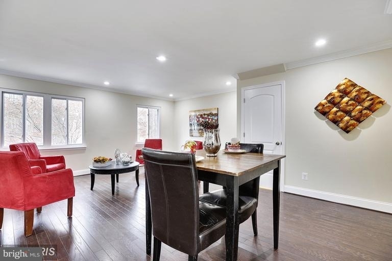 2050 Forest Hill Lane - Photo 3