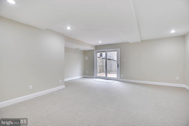 2050 Forest Hill Lane - Photo 15