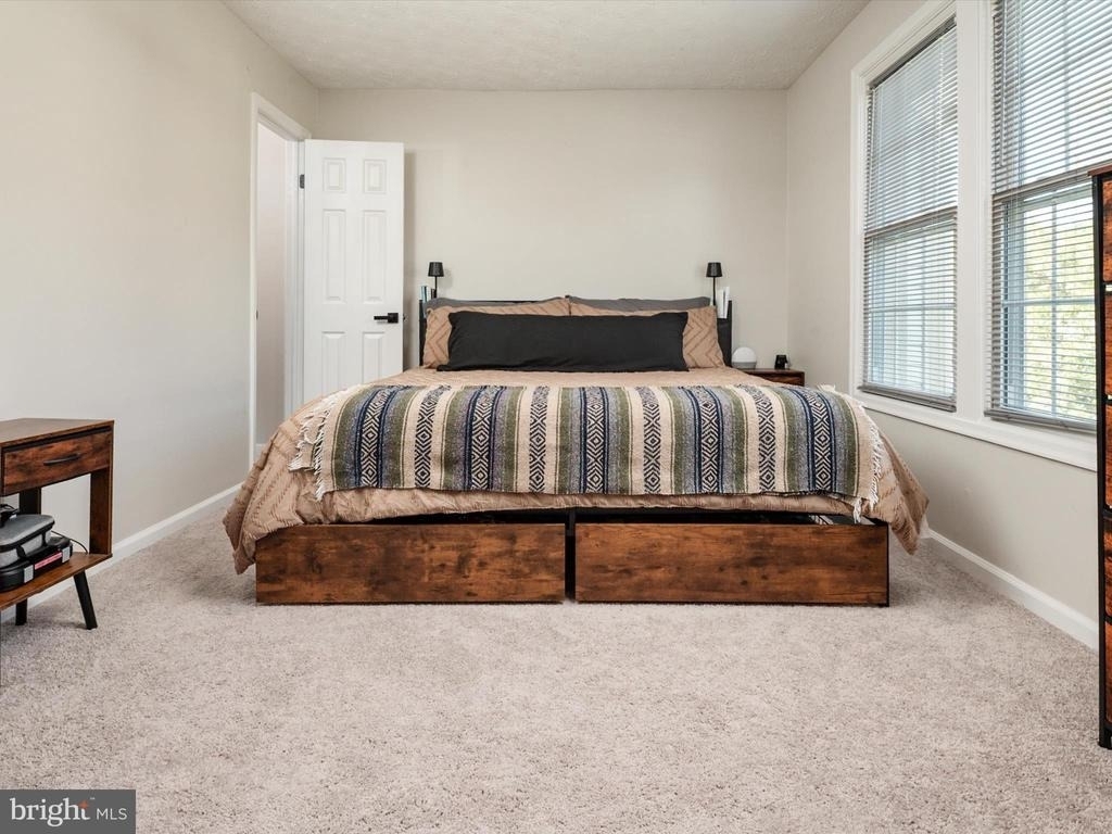 2139 Commissary Circle - Photo 21
