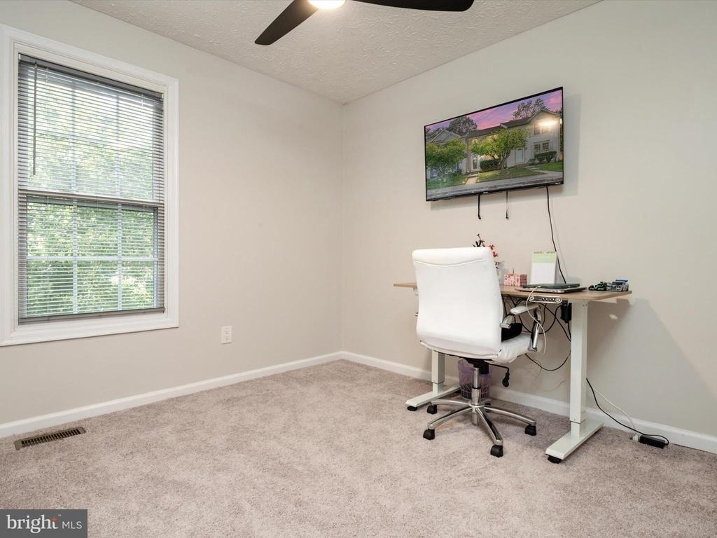 2139 Commissary Circle - Photo 30