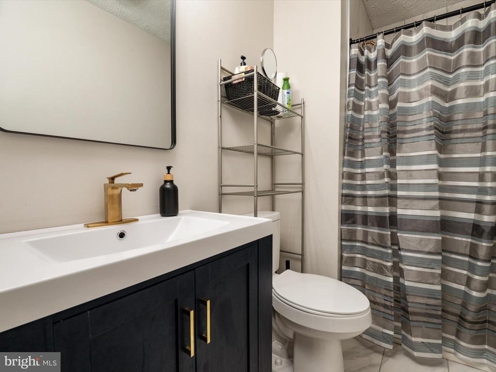 2139 Commissary Circle - Photo 24