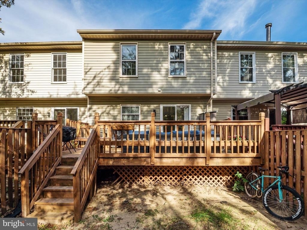 2139 Commissary Circle - Photo 38