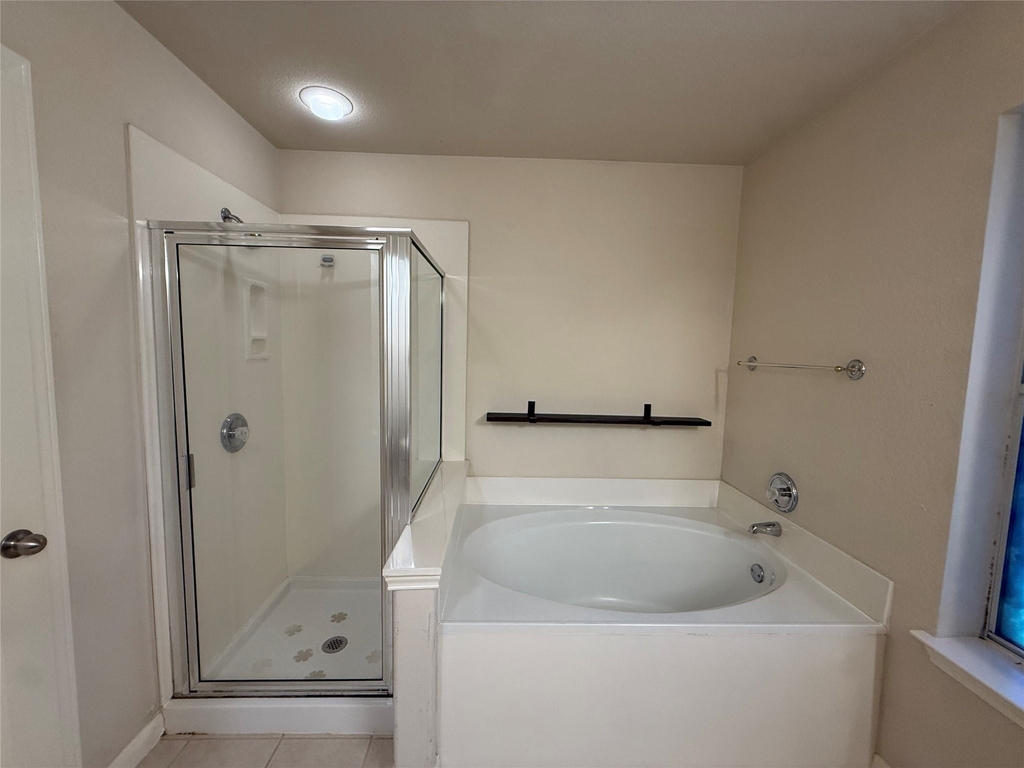645 Arrowood Pl - Photo 10