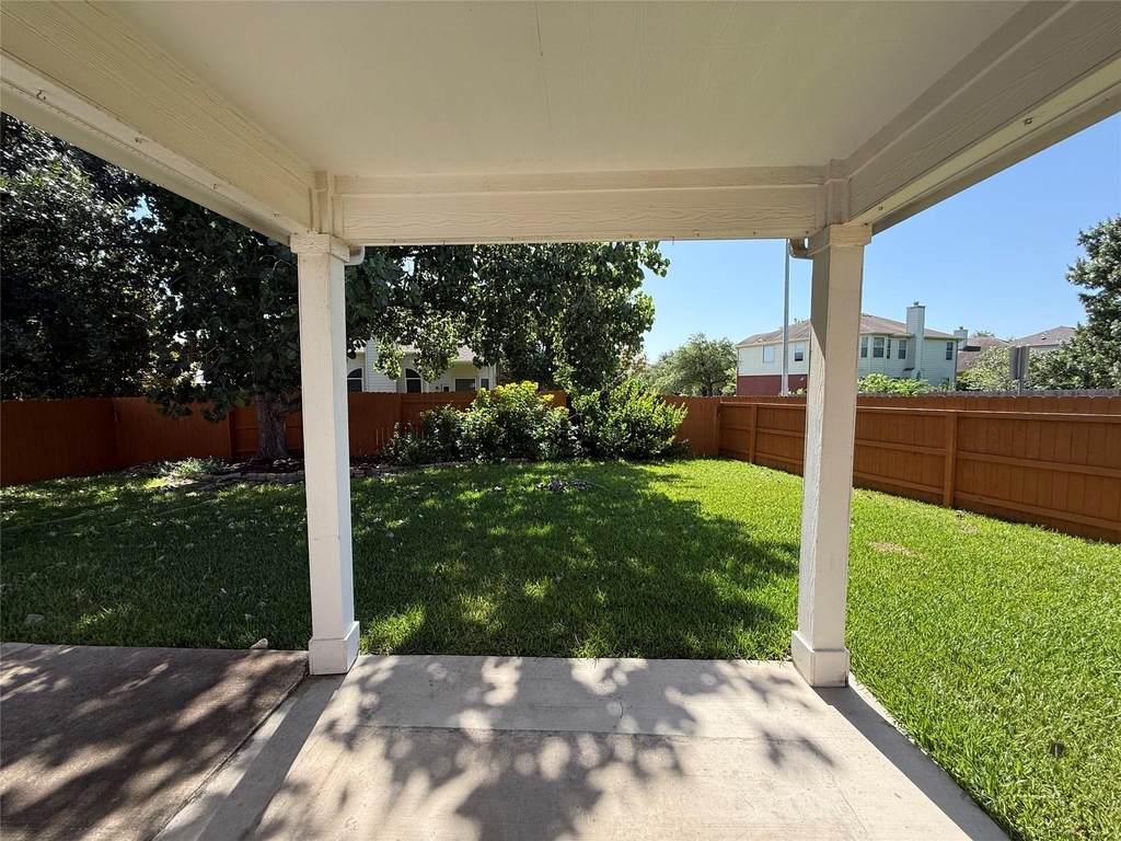 645 Arrowood Pl - Photo 6
