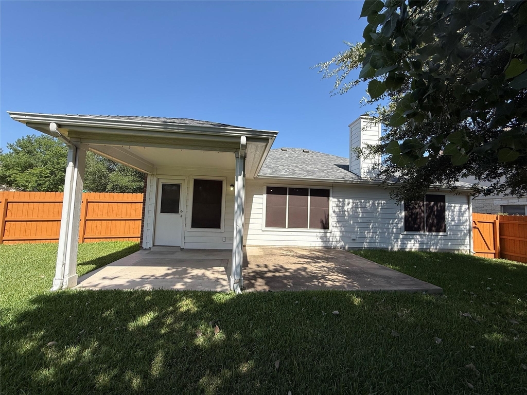 645 Arrowood Pl - Photo 7