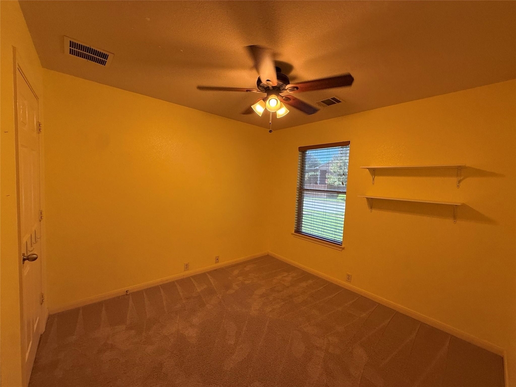 645 Arrowood Pl - Photo 16