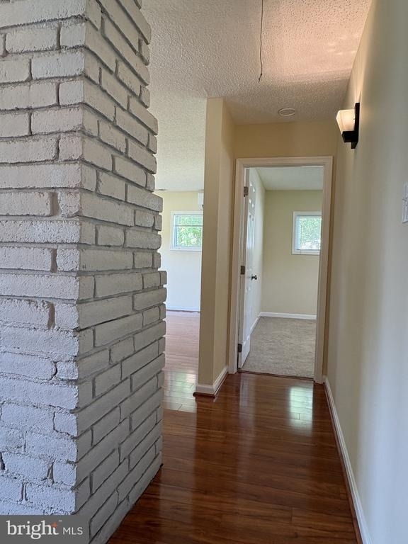 52 Chaucer Drive - Photo 11
