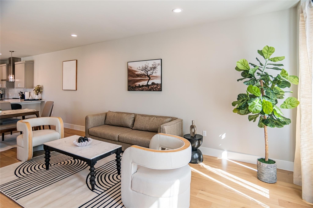 13309 Morris Rd - Photo 2